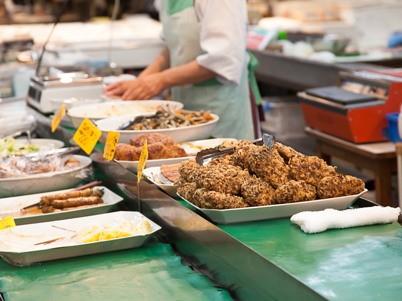 魚介類と郷土料理が美味